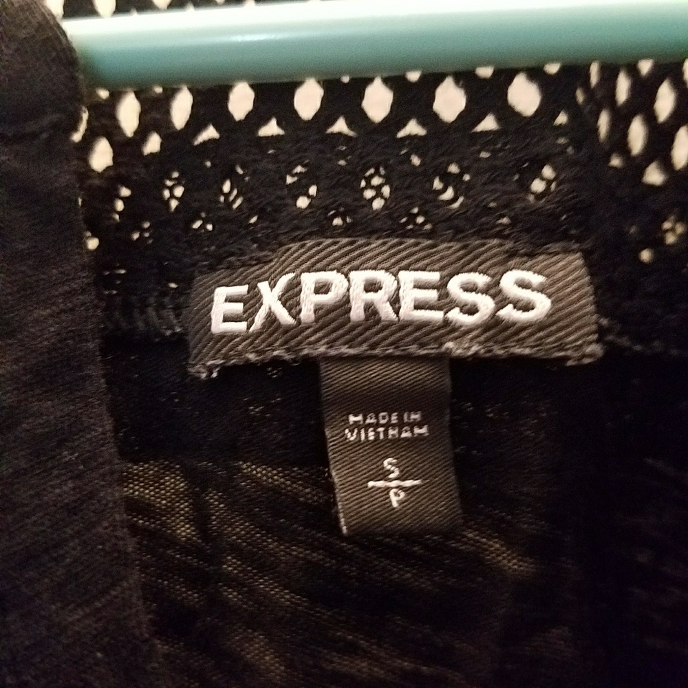 🖤Black Express Sleeveless Blouse🖤 - Picture 2 of 3